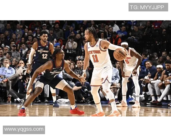 尼克斯不敌骑士,拉文25分成全队得分王,揭示NBA新赛季的挑战 尼克斯不敌骑士,拉文25分成全队得分王,揭示NBA新赛季的挑战