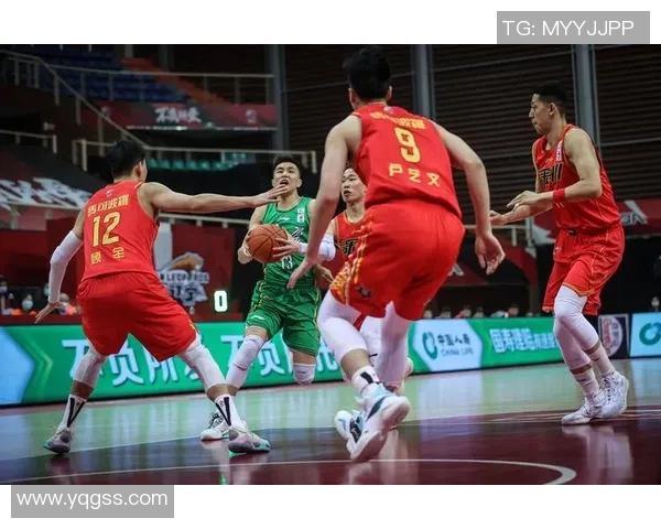 深圳马可波罗球员接受训练营培训，打造黄金一代